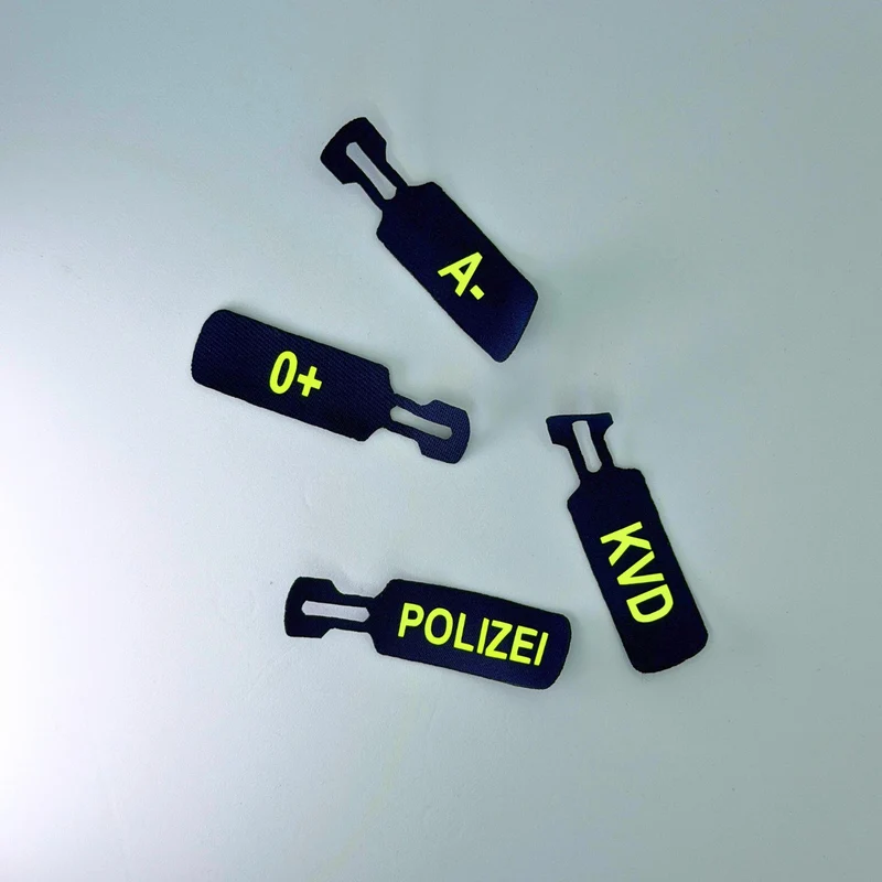 Tactical Zipper Pull Blutgruppe 2er Pack