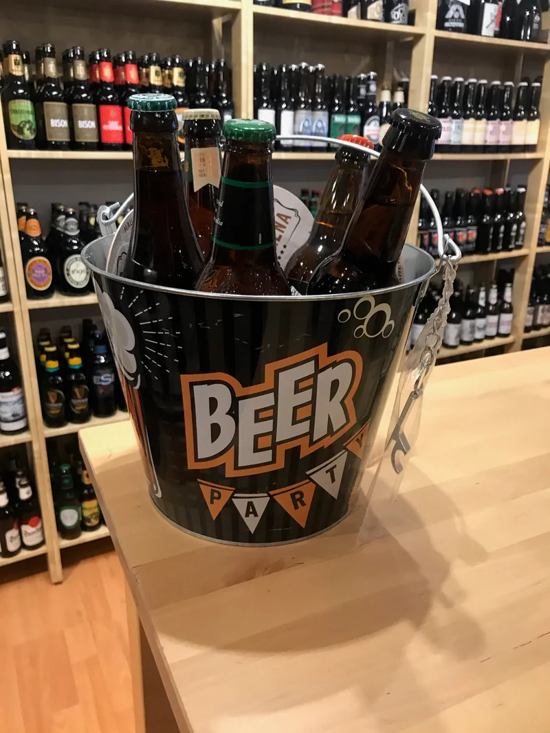 Bier Eimer mit 5 Schweizer Craft Bier (nur Abholung möglich, kein Postversand)