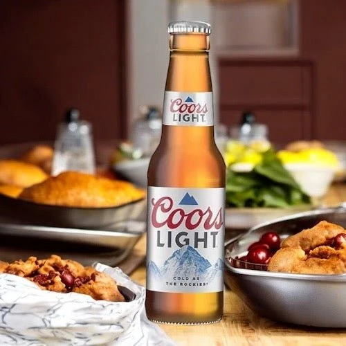 Coors 0,33l – Amerikanisches Lagerbier 4,3 % Vol.