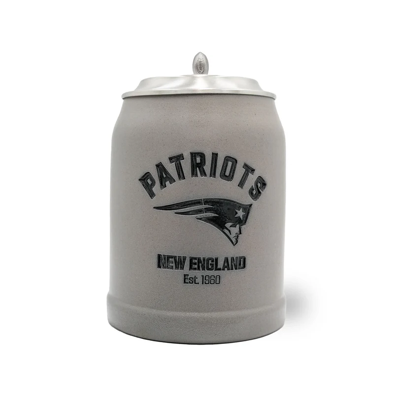 ®NFL PREMIUM Teamkrug "New England Patriots"