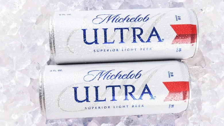 Michelob Ultra – Das leichte Lagerbier in der 355 ml Dose mit 4,2% Vol.
