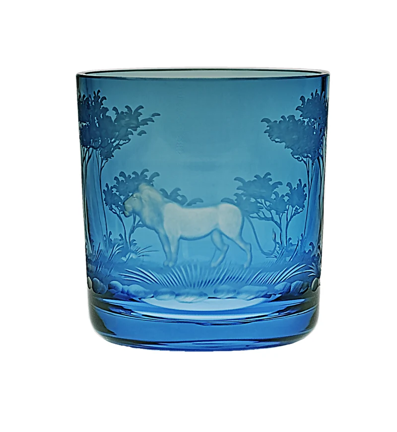 KILIMANDSCHARO aquamarin, Gravur 'Löwe' - Whiskybecher 99 mm