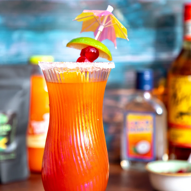 Tropical Rhythms Fruit Punch - 475 ml Tropischer Drink