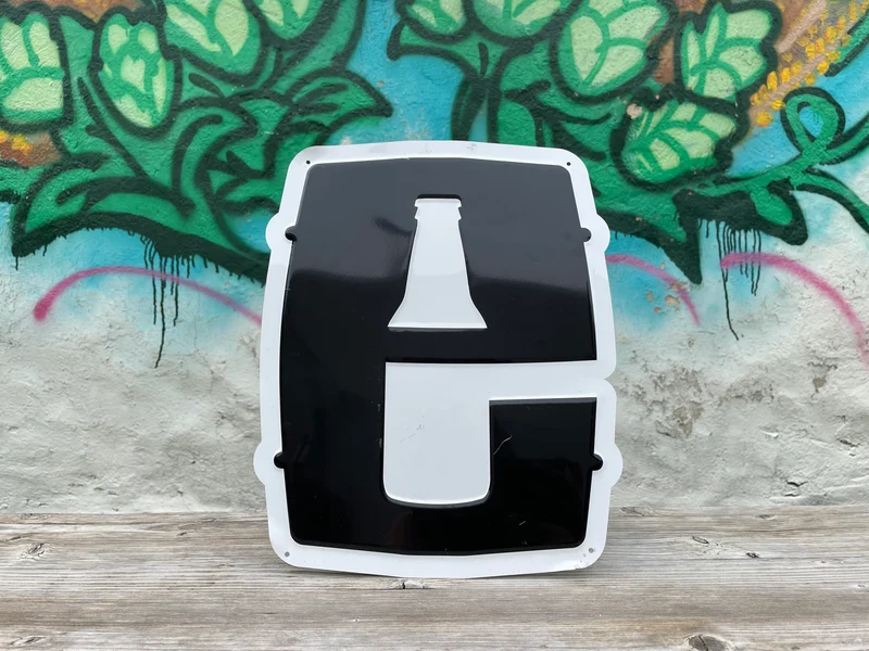 E Logo Tin Tacker