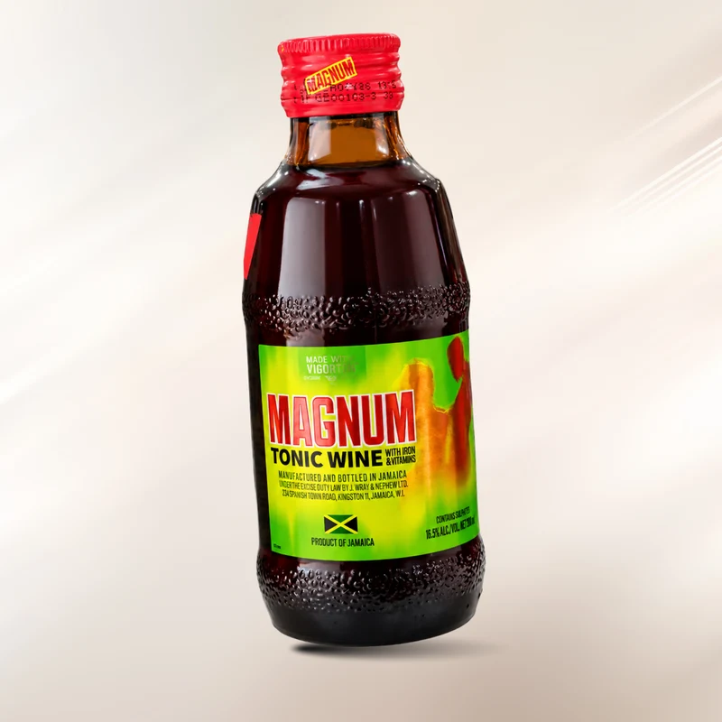 Magnum Tonic Wine 16,5% Vol. - Made in Jamaica