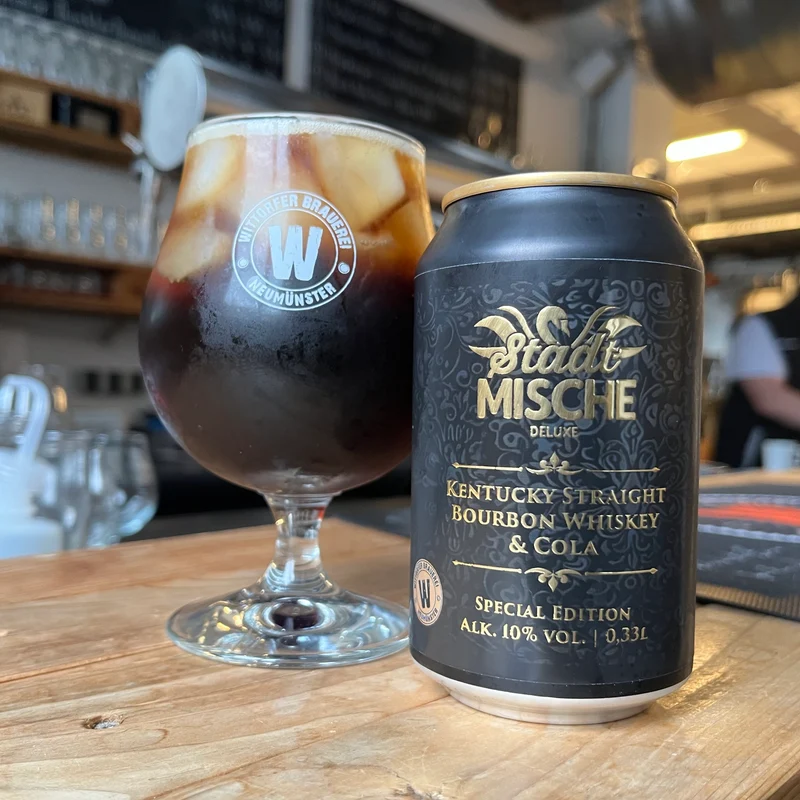 STADTMISCHE KENTUCKY STRAIGHT WHISKEY & COLA
