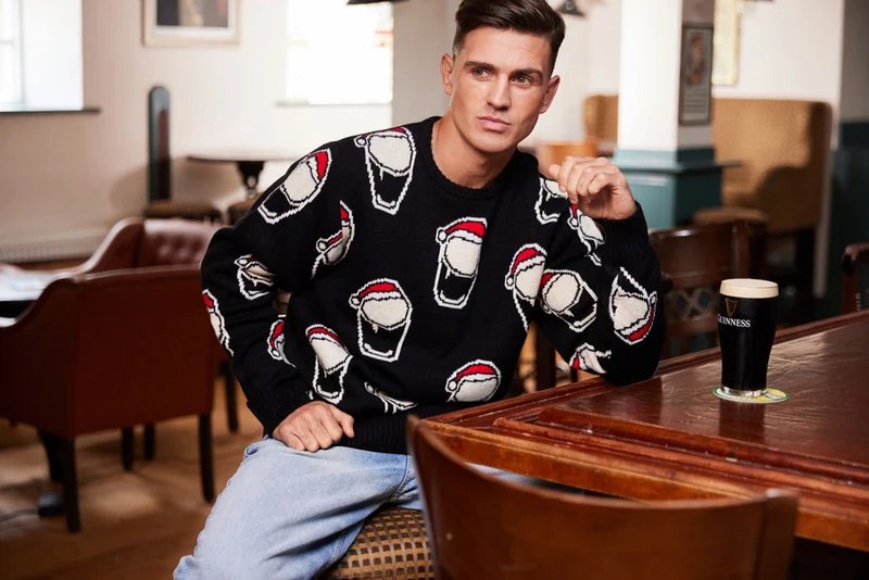 Guinness Christmas Jumper – Men's Festive Pint Knit Sweater