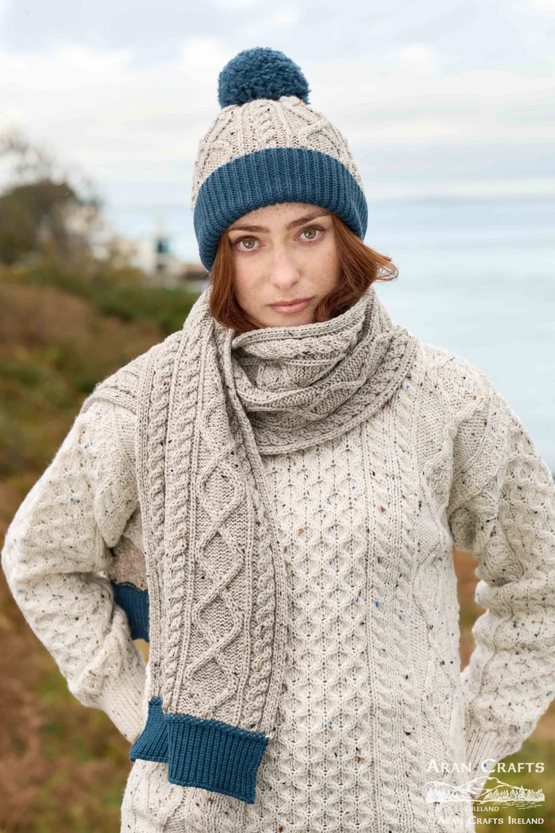 Two-Tone Merino Wool Aran Knit Scarf