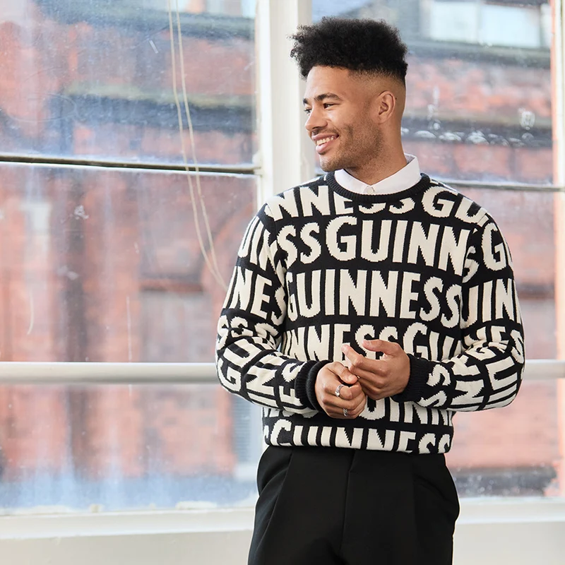 Guinness™ Black and White All-Over Logo chunky Sweater