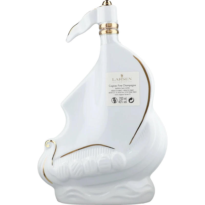 Larsen DRAKKAR Pure White 40 % 0,7L FL