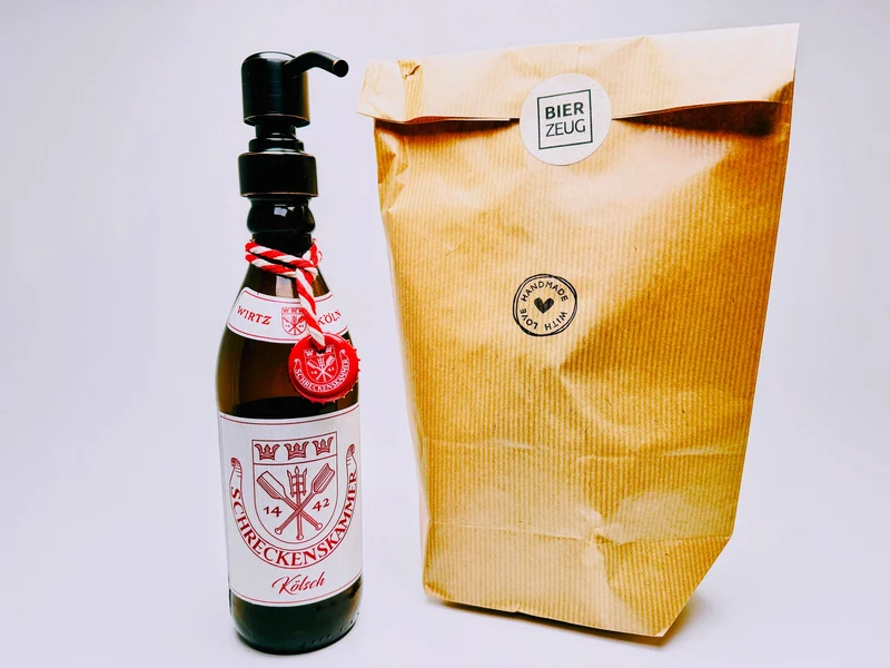 Kölsch Seifenspender aus echter Kölschflasche – Handgemachter nachfüllbarer Design Pumpspender – Geschenkidee aus Köln für Bier Liebhaber