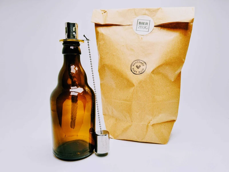 Öllampe aus Steini / Stubbi Bierflasche | Handgemachte Öllampe aus Bier Flaschen | Upcycling | Handgemacht | Individuell | Geschenk | Deko