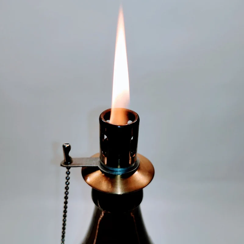 Bügelflaschen-Öllampe “Bügel Burner“ | Handgemachte Öllampe aus Bierflaschen | Ideal für Garten & Balkon | Perfektes Bierliebhaber Geschenk