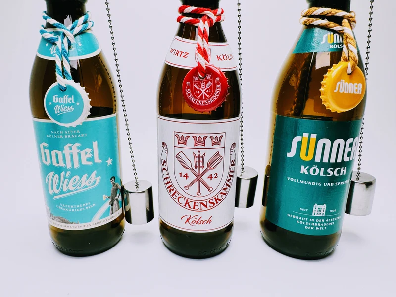 Kölsch Öllampe aus echter Kölschflasche – Handgemachte Upcycling Design Öllampe mit windfestem Flammenlicht – Bier Geschenkidee aus Köln