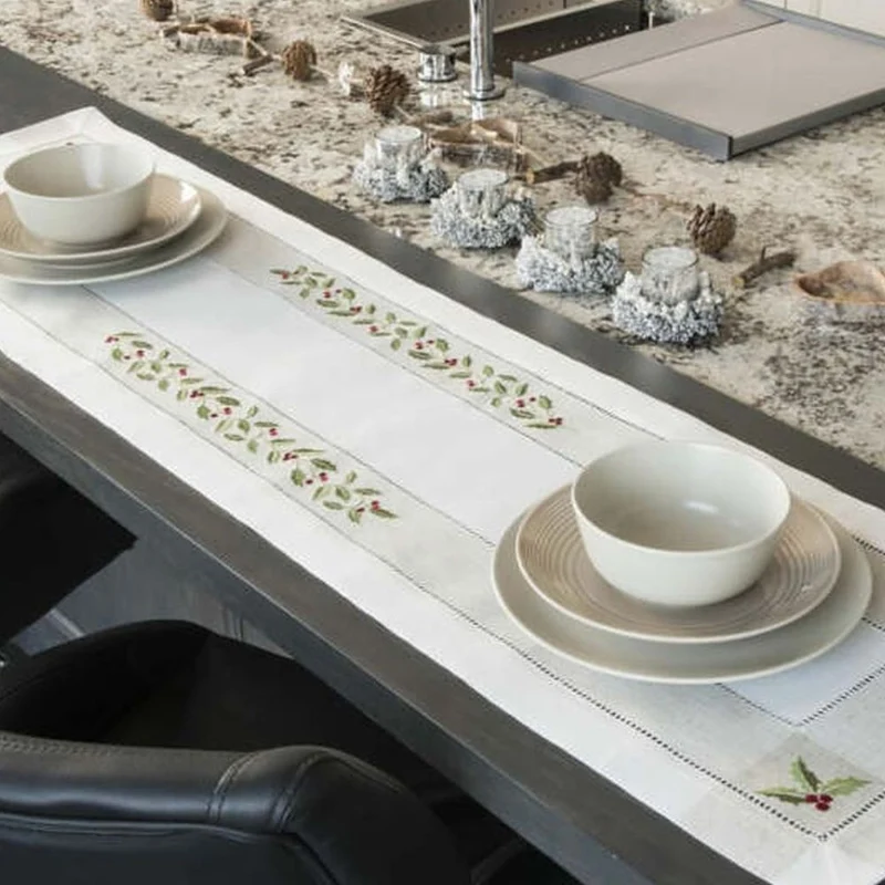 Irish Linen Table Runner & Placemats