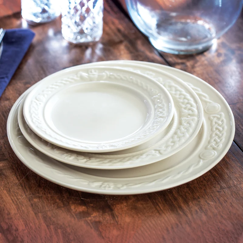 Belleek Claddagh Dinner Plate