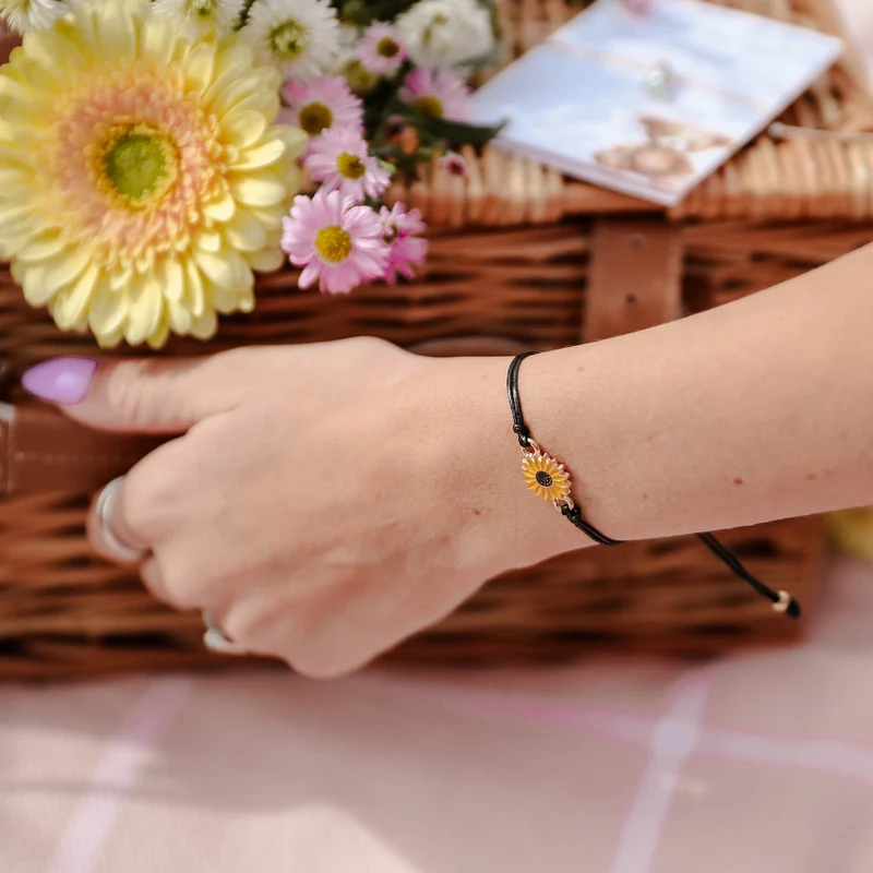 Luxury Birthday Gift Box for Her - Sunshine & Treats