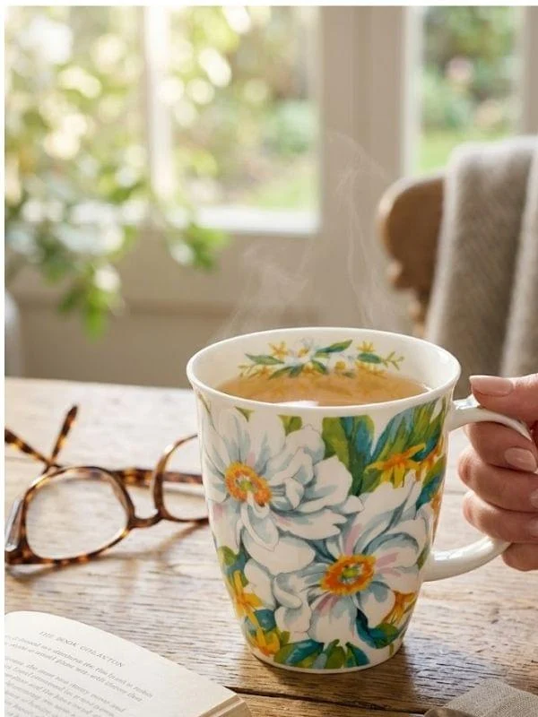 Dunoon Nevis White Anemones Mug
