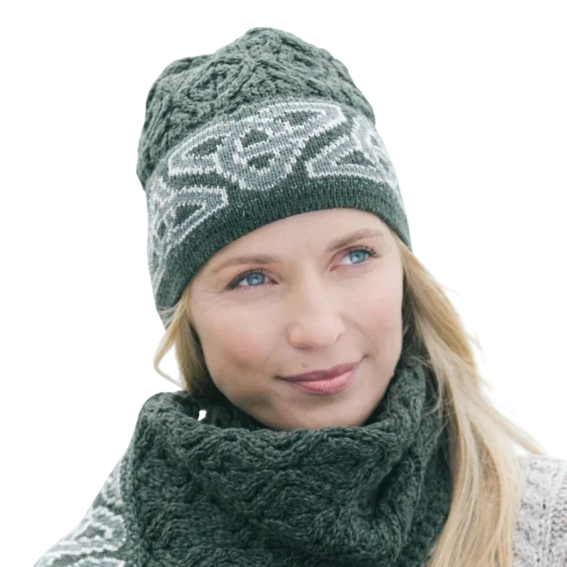 Women's Aran Celtic Jacquard Green Hat