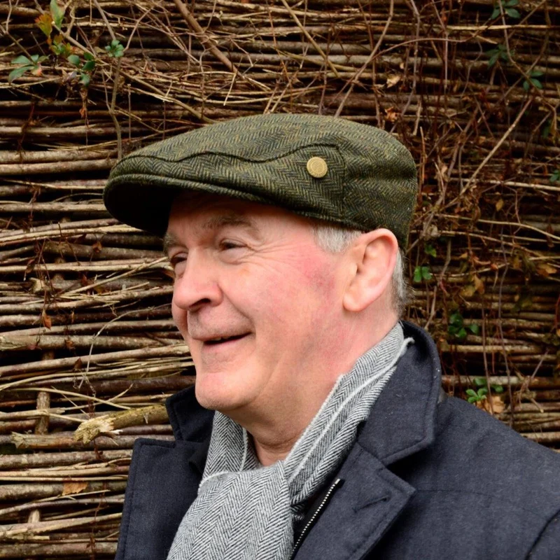 Tweed Hat Countryman Green Herringbone