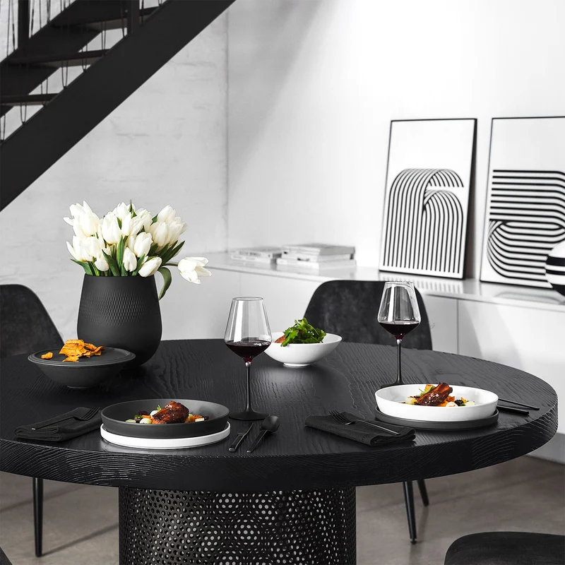Villeroy & Boch Geschirrset La Boule Schwarz / Weiß 7-teilig / 2 Personen - 2 Schalen, 2 Teller, 2 Universalplatten und 1 Servierschale