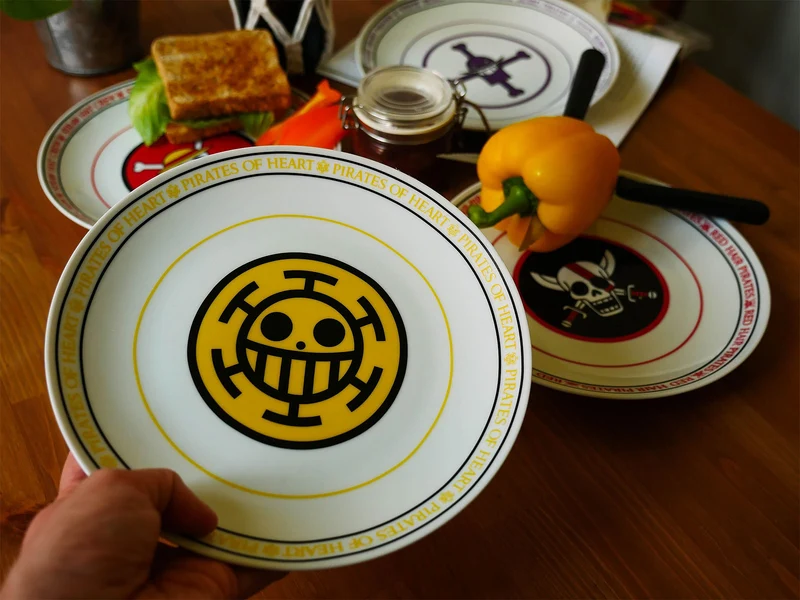 One Piece - Piratenbanden Logos Tellerset