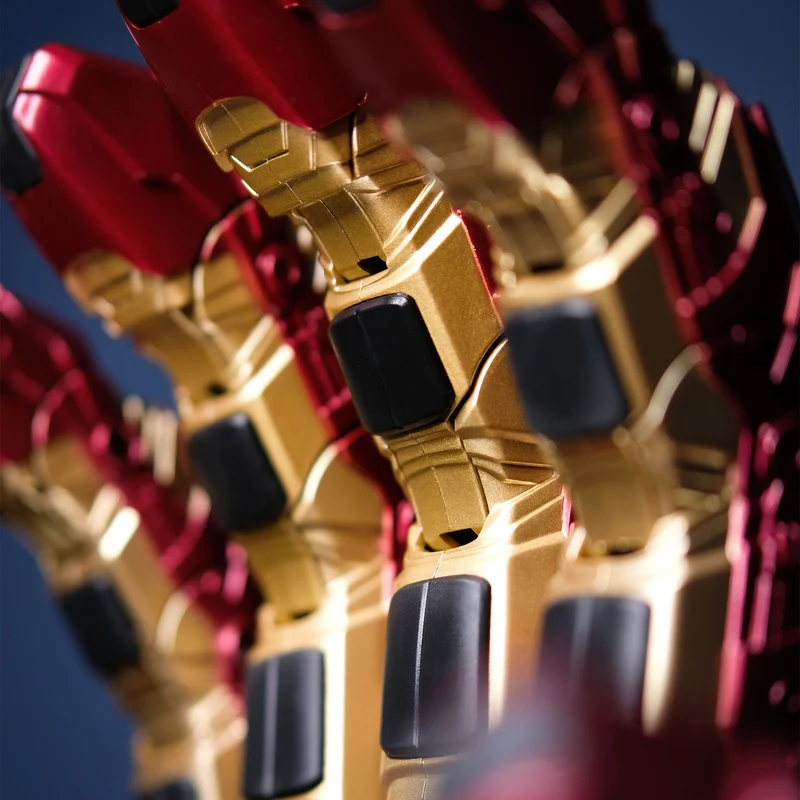 Avengers Endgame - Iron Man Gauntlet mit Licht und Sound