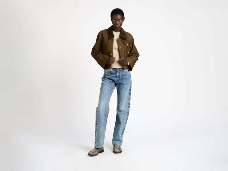 WOMENS BARN JACKET IN DARK OLIVE
