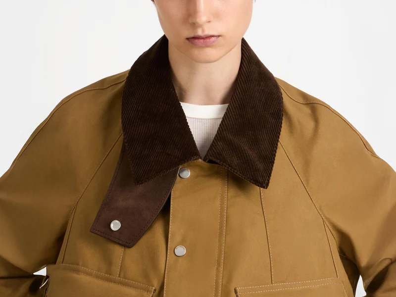 WOMENS BARN JACKET IN BISCUIT