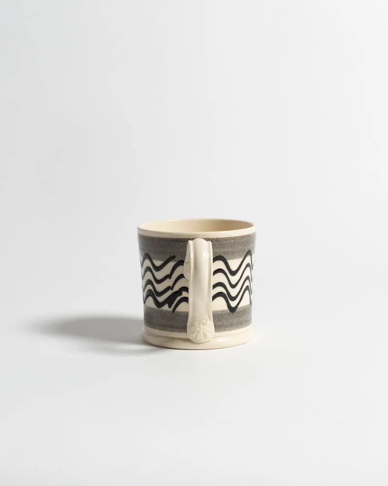 NICHOLAS MOSSE SHAMROCK MUG IN BLACK & ECRU