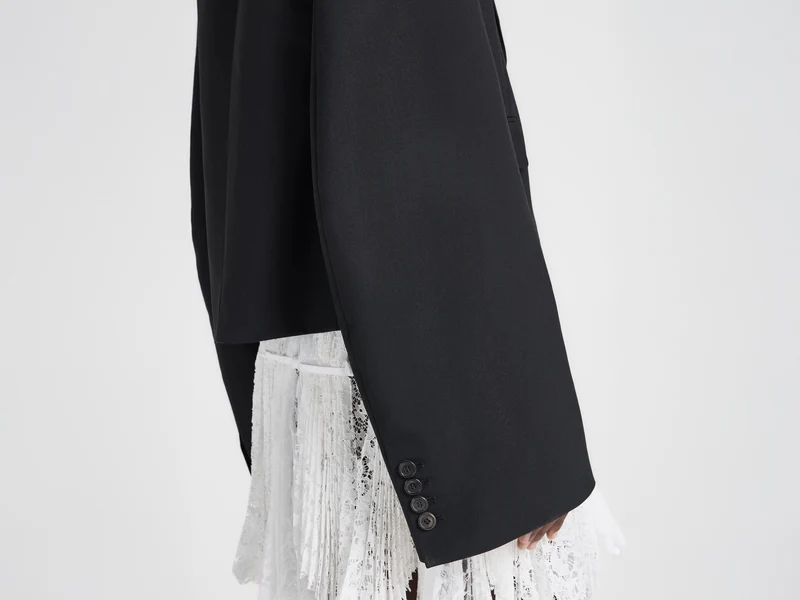 WOMENS BELL SLEEVE JACKET IN BLACK