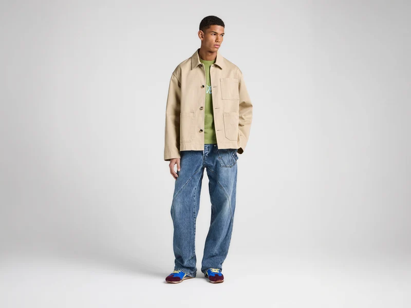 MENS PATCH POCKET JACKET IN BEIGE