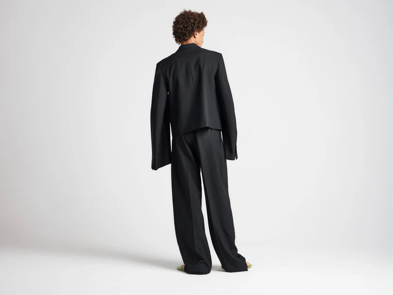 MENS WIDE SLEEVE BLAZER IN BLACK