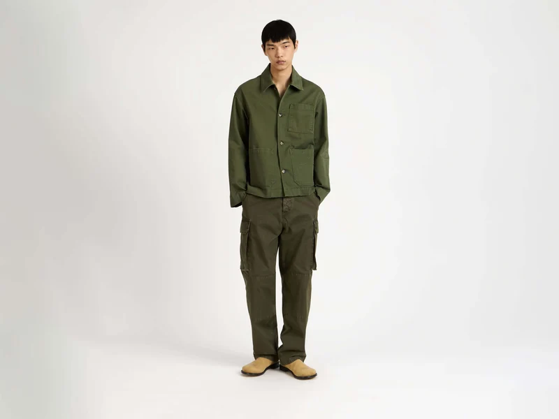 MENS PATCH POCKET JACKET IN WASHED GREEN