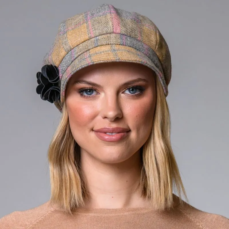 Women's Irish 8 Piece Hat with Rosette Detail
