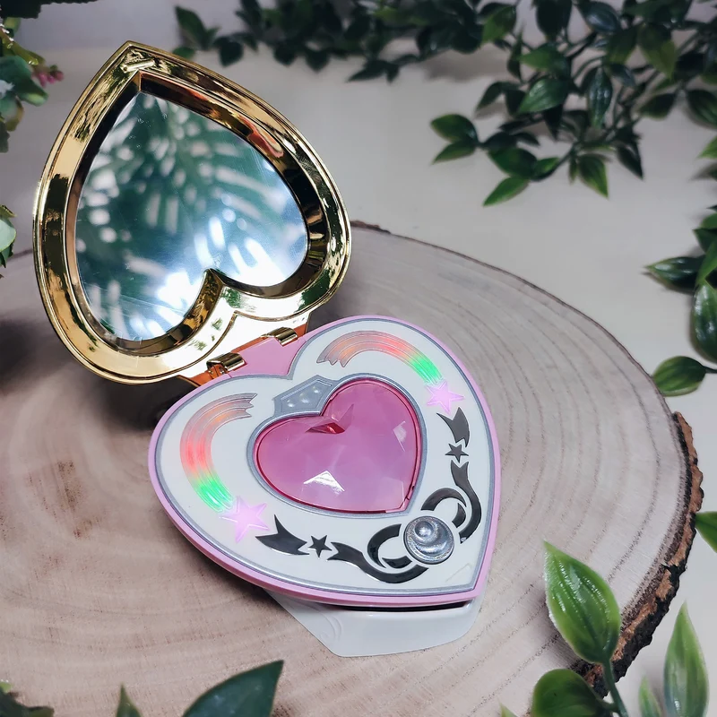 Sailor Moon - Cosmic Heart Compact Brosche Replik