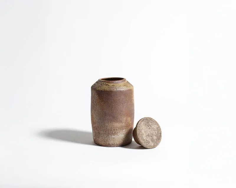 Akiko Hirai Tall Wood Fire Effect Tea Caddy in Beige