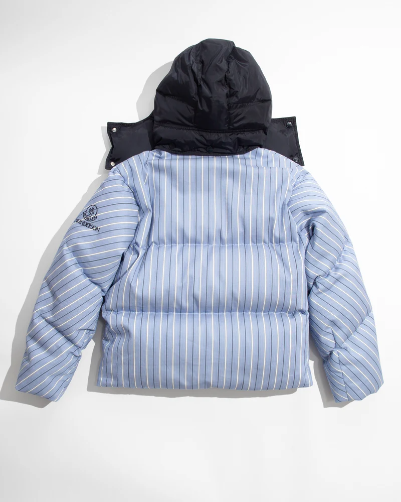 WOMENS JW ANDERSON X MONCLER STRIPED PUFFER JACKET IN BLUE & WHITE