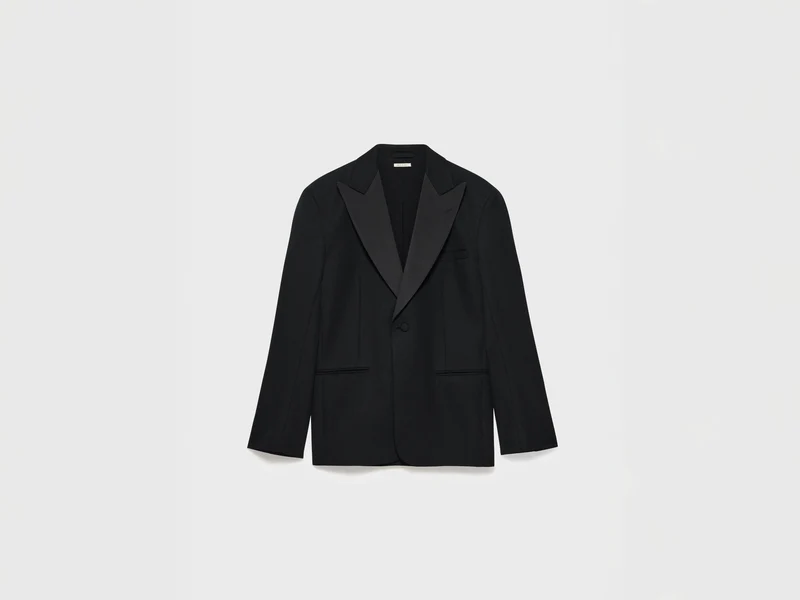 MENS FITTED TUXEDO JACKET IN BLACK