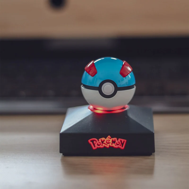 Pokemon - Pokeball Superball Mini Replik mit Licht