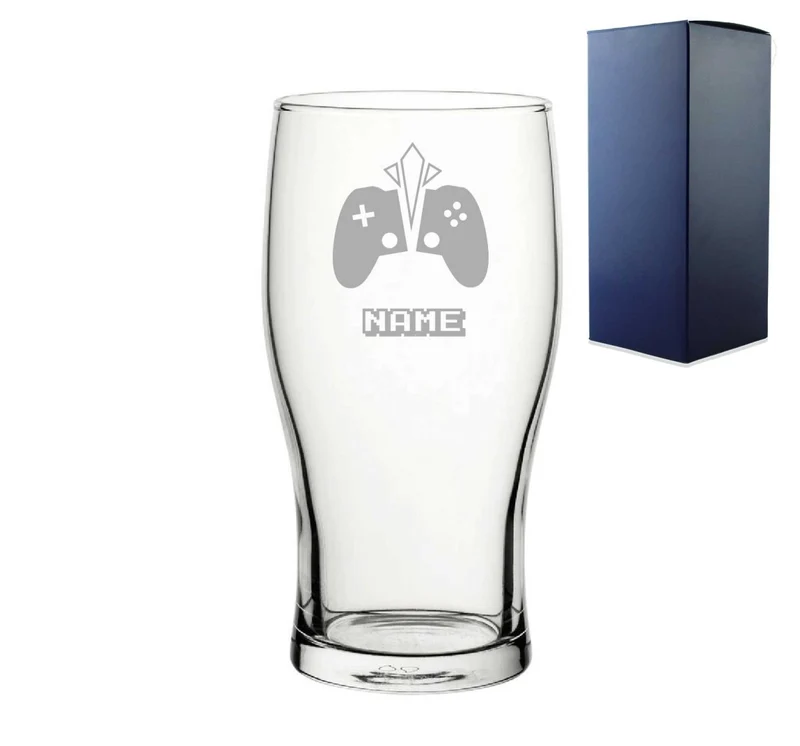 Personalised Engraved Pint Glass with Gaming Controller Name Design, Gift Boxed.
