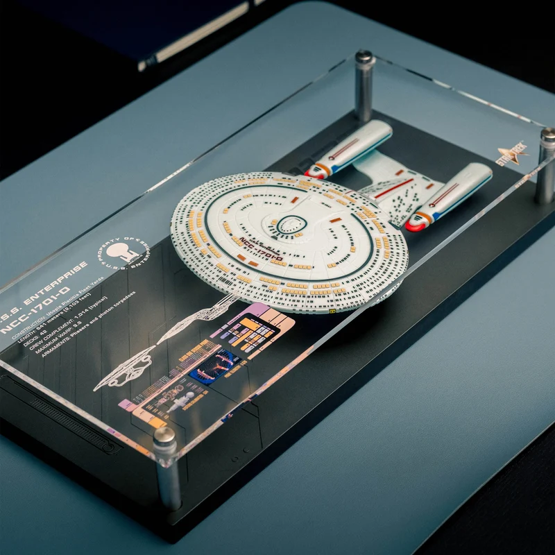 Enterprise NCC 1701-D Wandplakette mit Modell Replik - Star Trek
