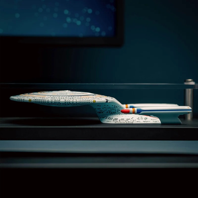Enterprise NCC 1701-D Wandplakette mit Modell Replik - Star Trek