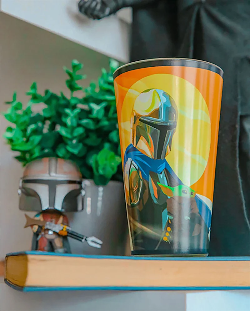 Mando mit Grogu Glas - Star Wars The Mandalorian