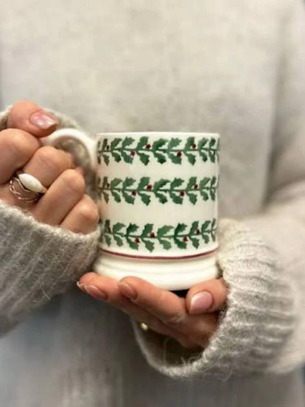 Emma Bridgewater Tiny Holly 1/2 Pint Mug
