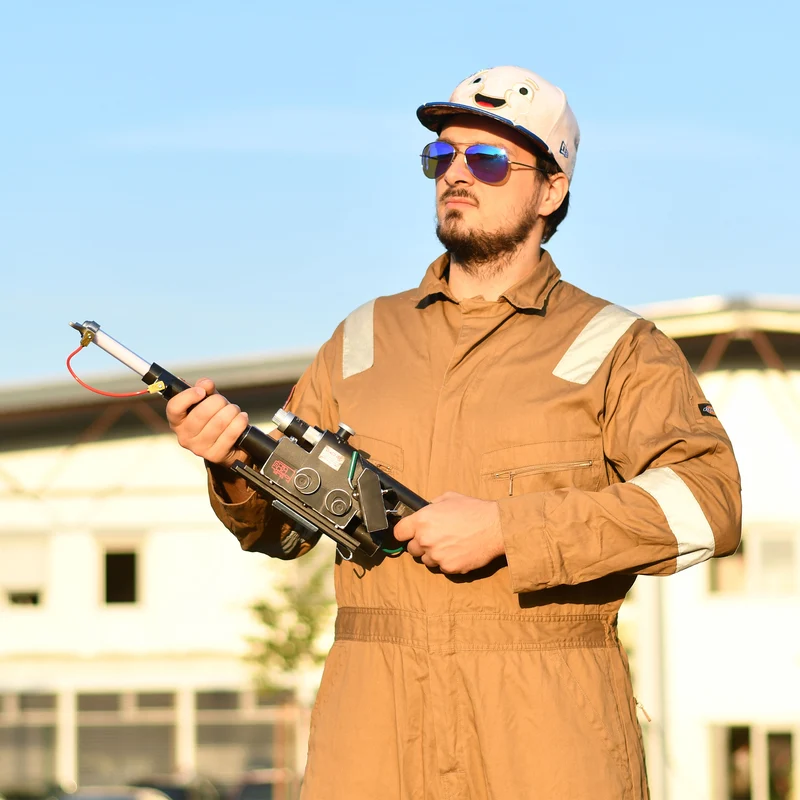 Ghostbusters - Spenglers Protonenstrahler Premium Replik mit Licht und Sound