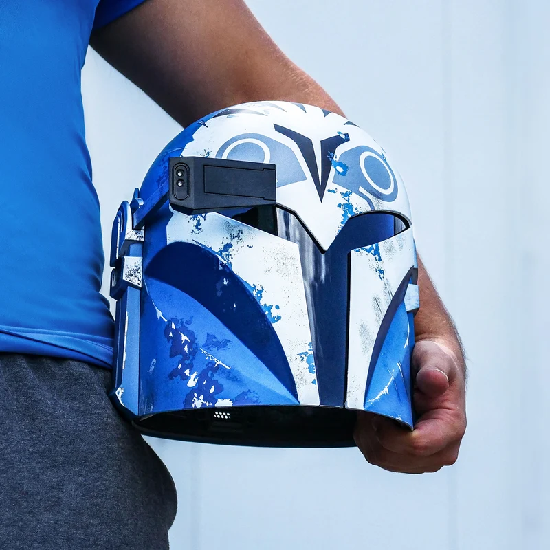 Bo-Katan Premium Helm Replik Re-Armored mit Lichteffekten - Star Wars The Mandalorian