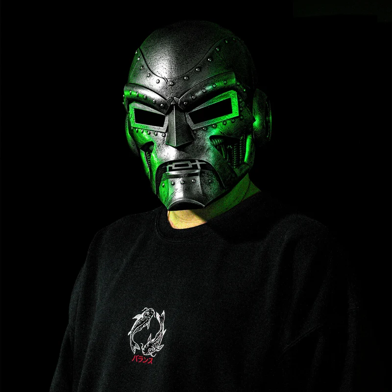Doctor Doom - Marvel Legends Premium Helm
