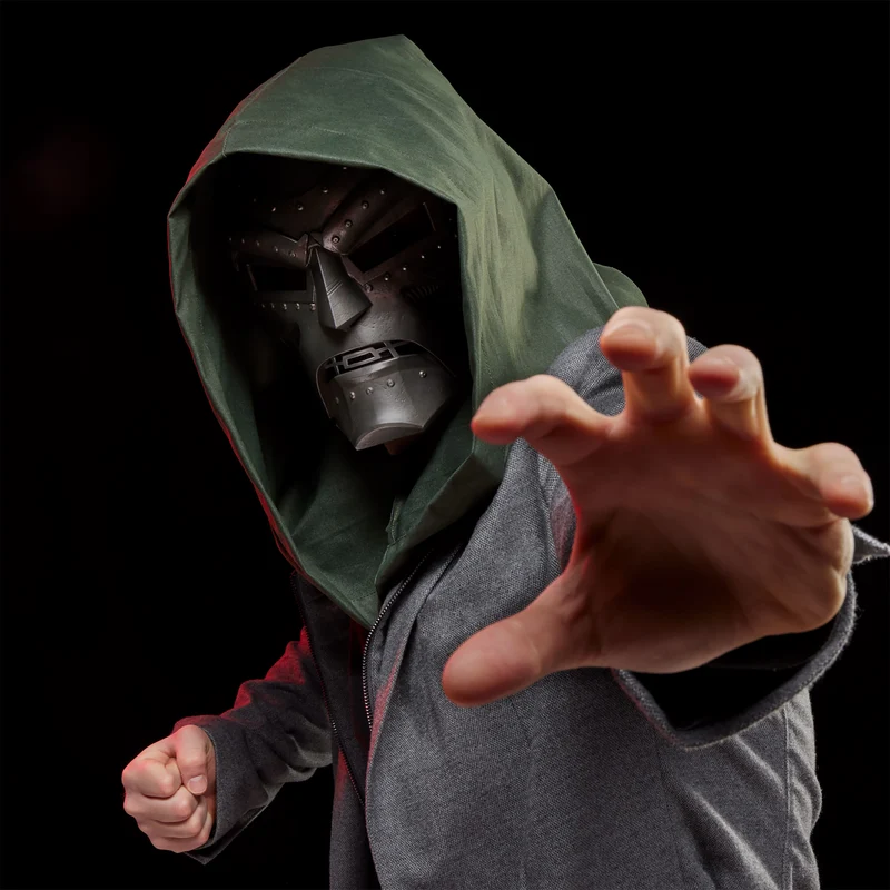 Doctor Doom - Marvel Legends Premium Helm