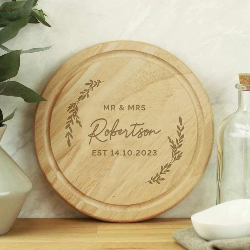 Personalised Laurel Round Wooden Chopping Board